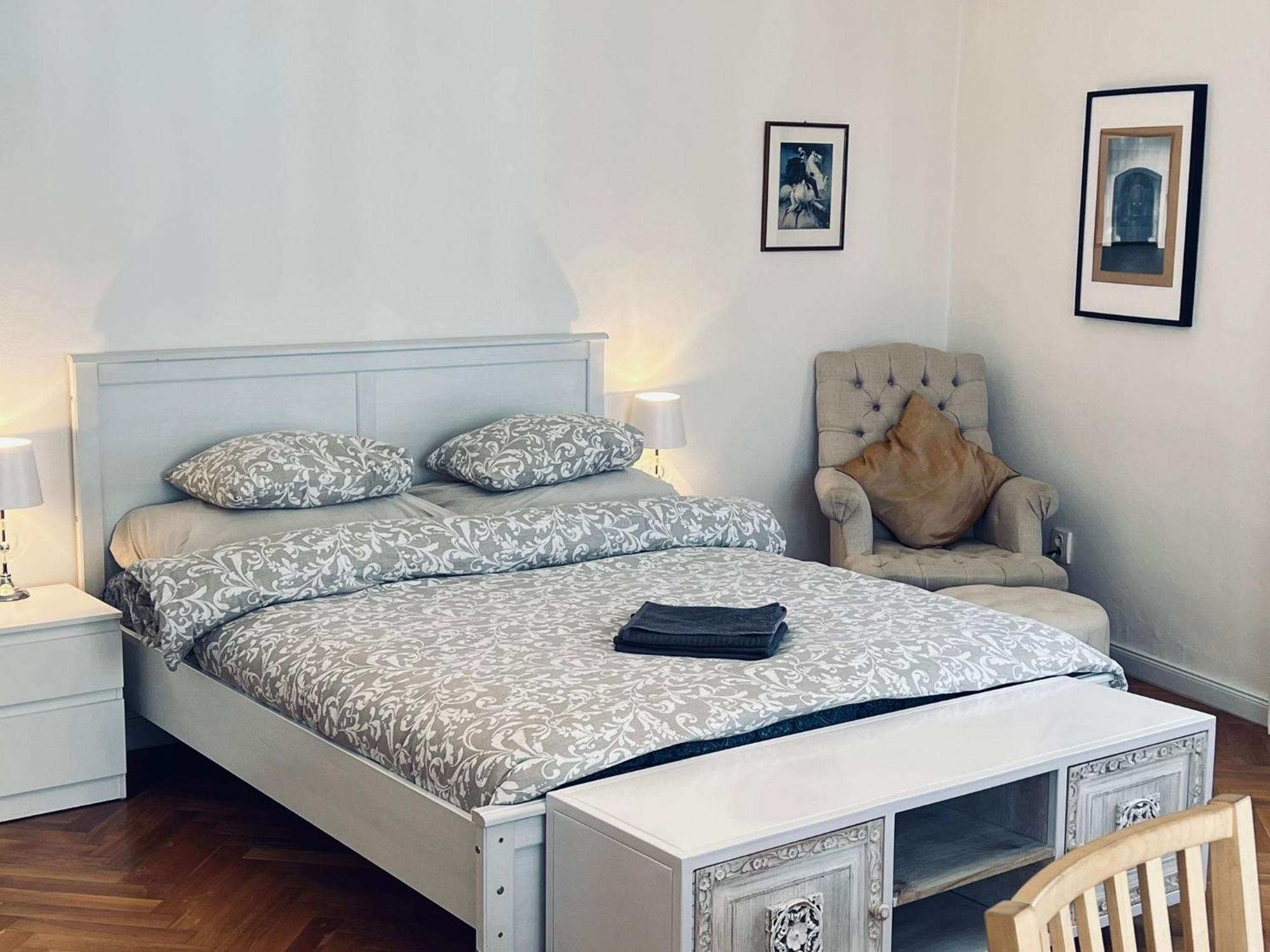At The Blue Lion & Parking Assistance Appartement Praag Buitenkant foto