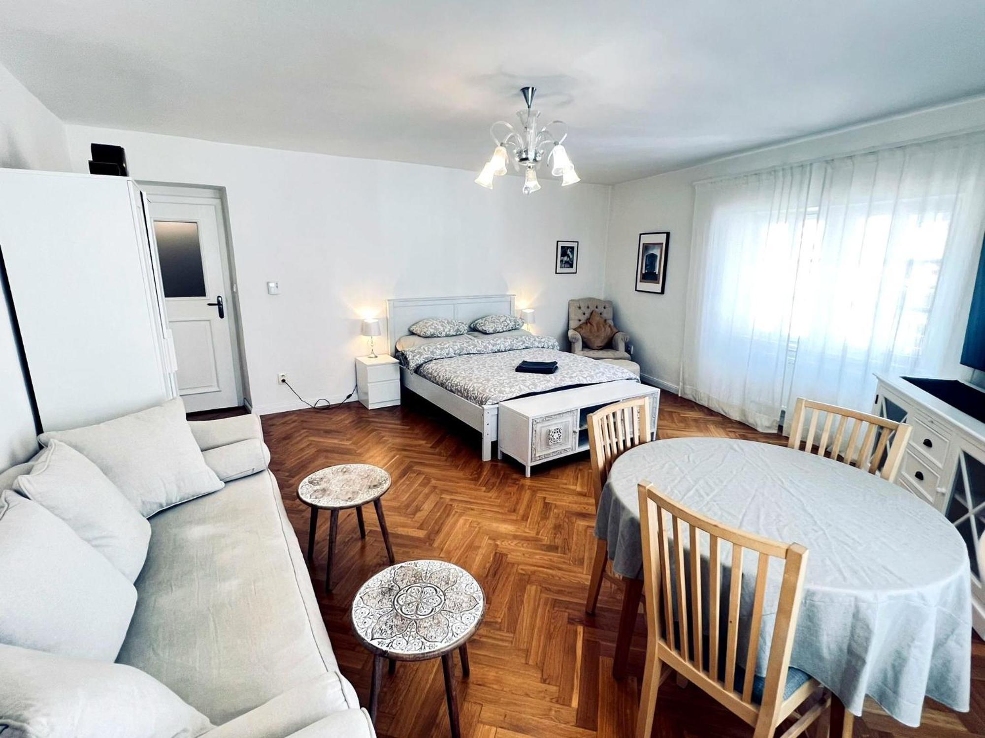 At The Blue Lion & Parking Assistance Appartement Praag Buitenkant foto